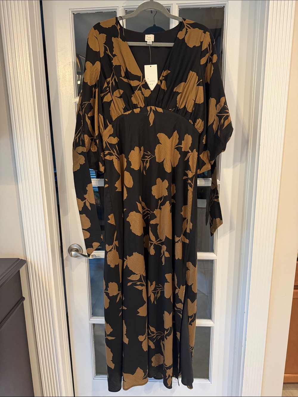 NWT A New Day black and tan floral flutter, sleeves, midi dress size medium
